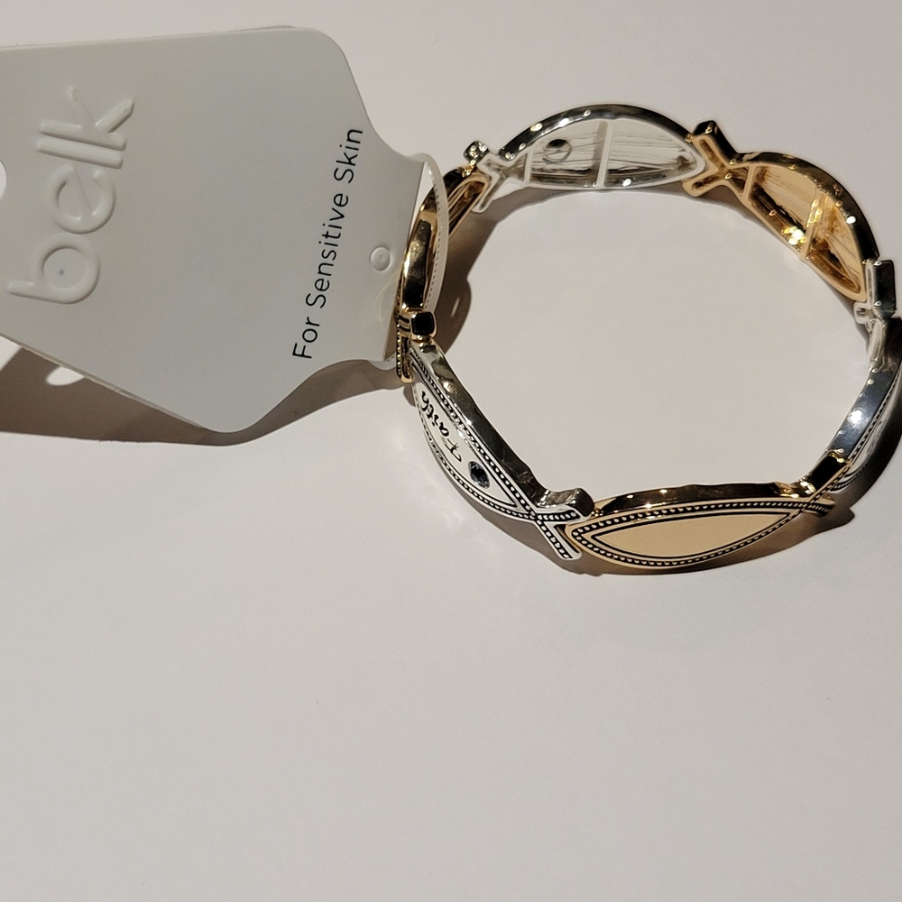 Belk Silver Tone and Gold Tone Fish Stretch  Bracelet